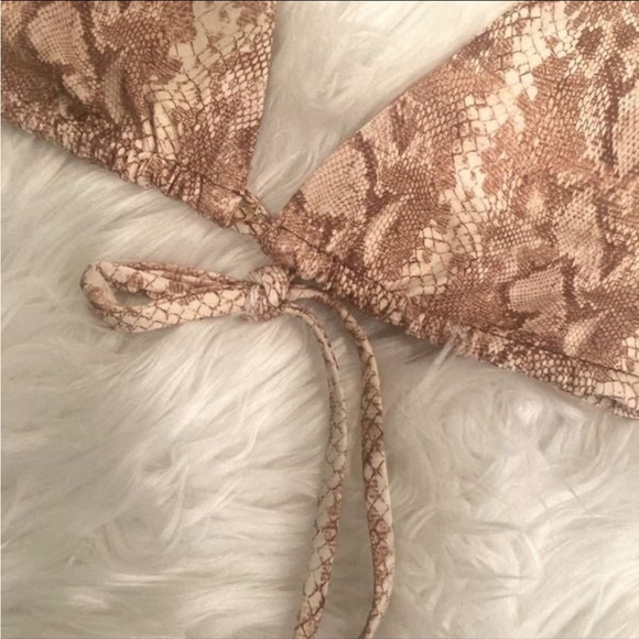 NWT Vitamin A Top Milana’ Convertible Halter in Sand Snake Size Small/6, XS/4 - Picture 10 of 14